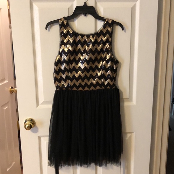 Homecoming/Prom Dress - Picture 1 of 5